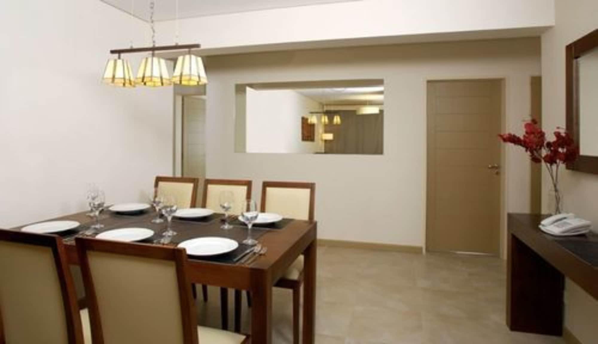 Village Condo 산카를로스데바릴로체 외부 사진